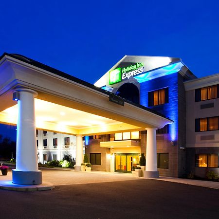 Holiday Inn Express Syracuse Airport By Ihg North Syracuse Eksteriør billede