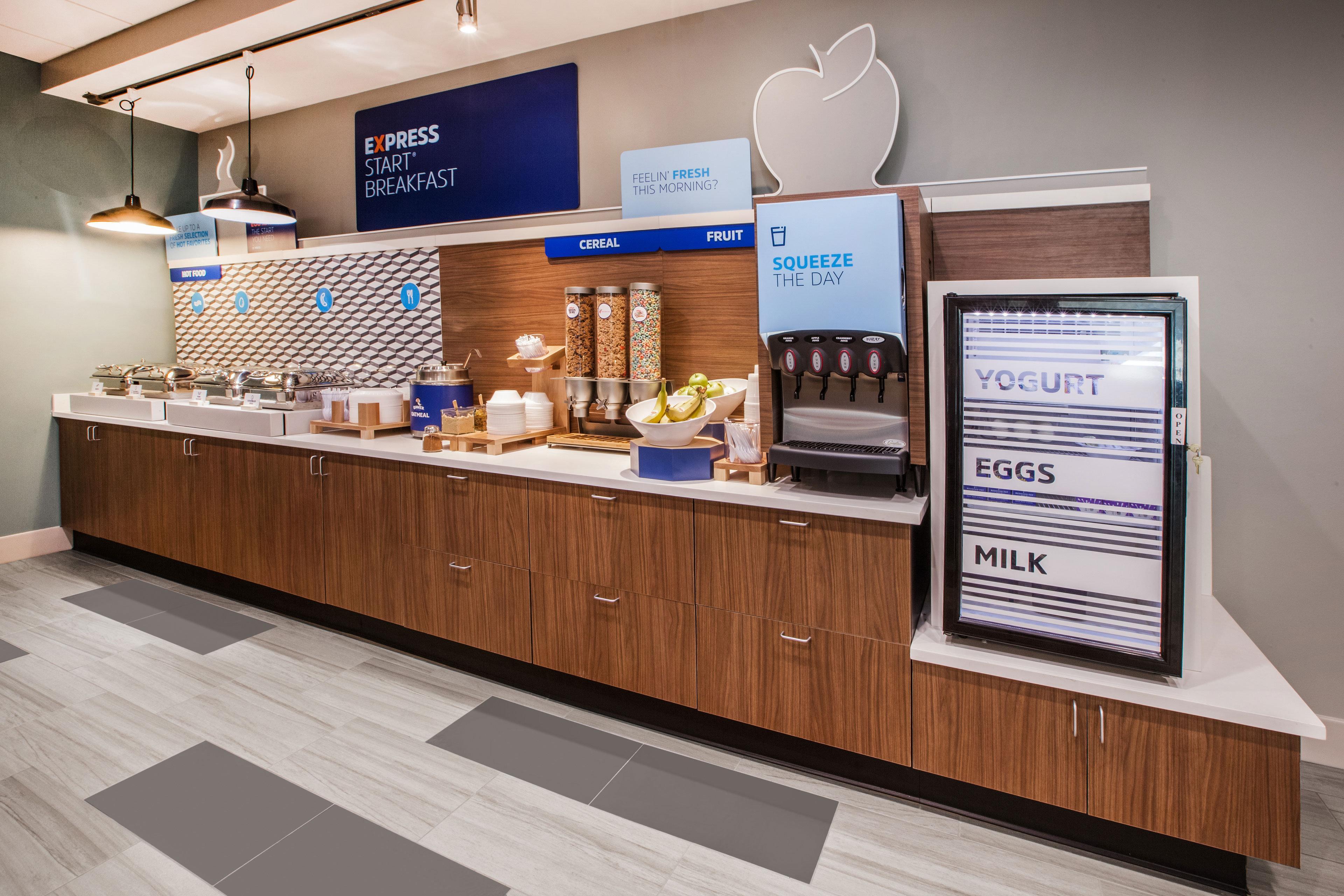 Holiday Inn Express Syracuse Airport By Ihg North Syracuse Eksteriør billede