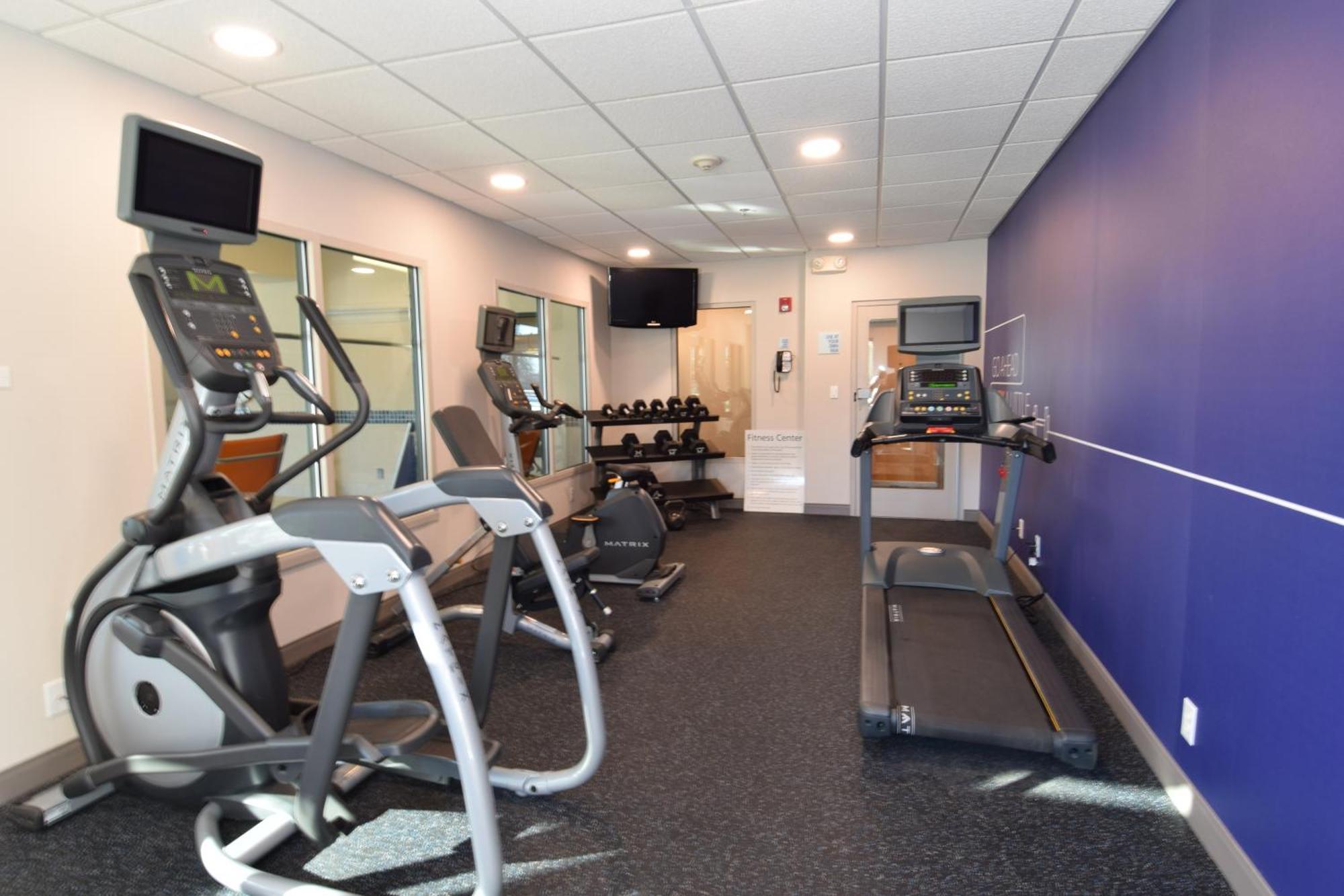 Holiday Inn Express Syracuse Airport By Ihg North Syracuse Eksteriør billede