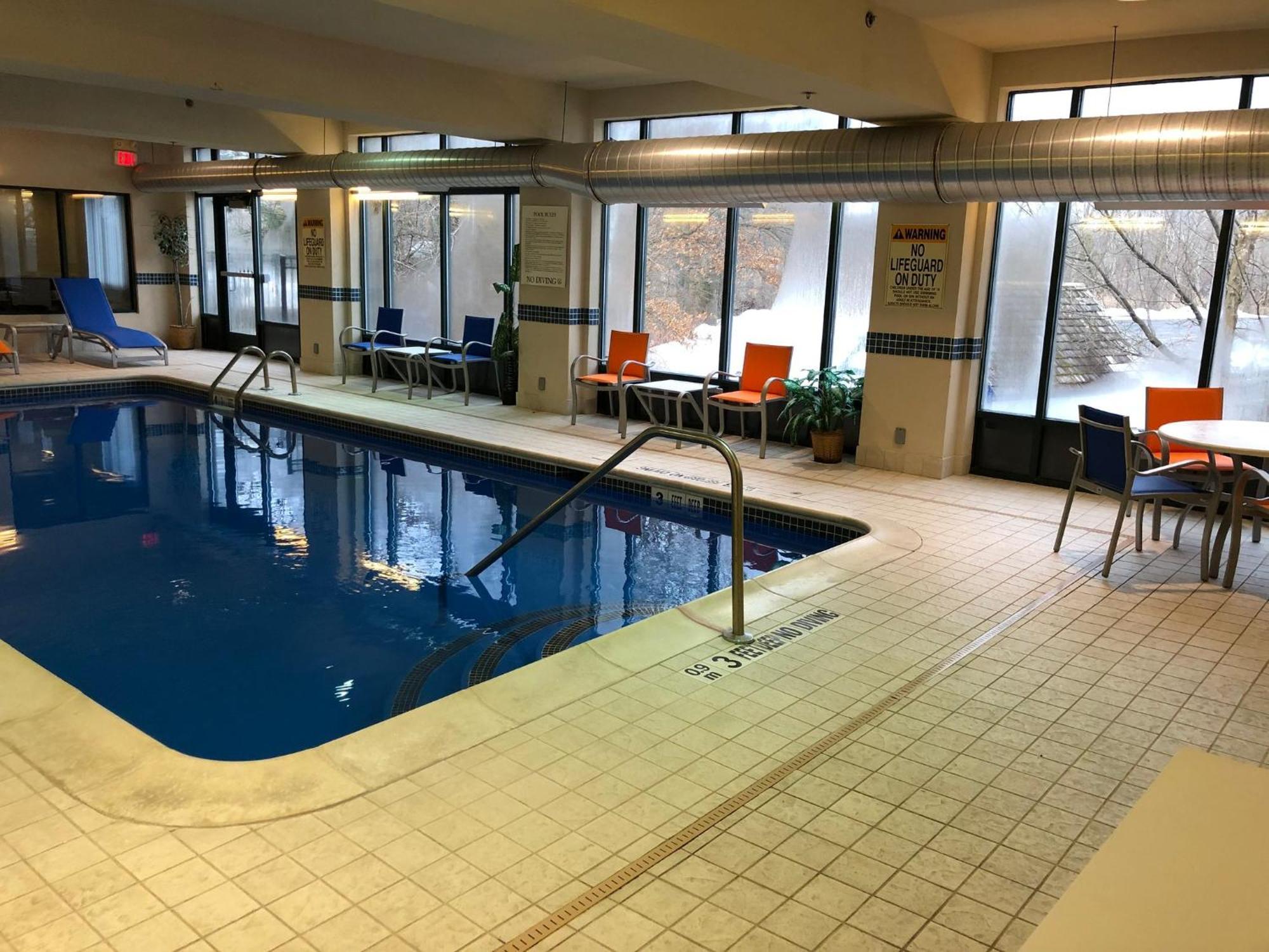 Holiday Inn Express Syracuse Airport By Ihg North Syracuse Eksteriør billede