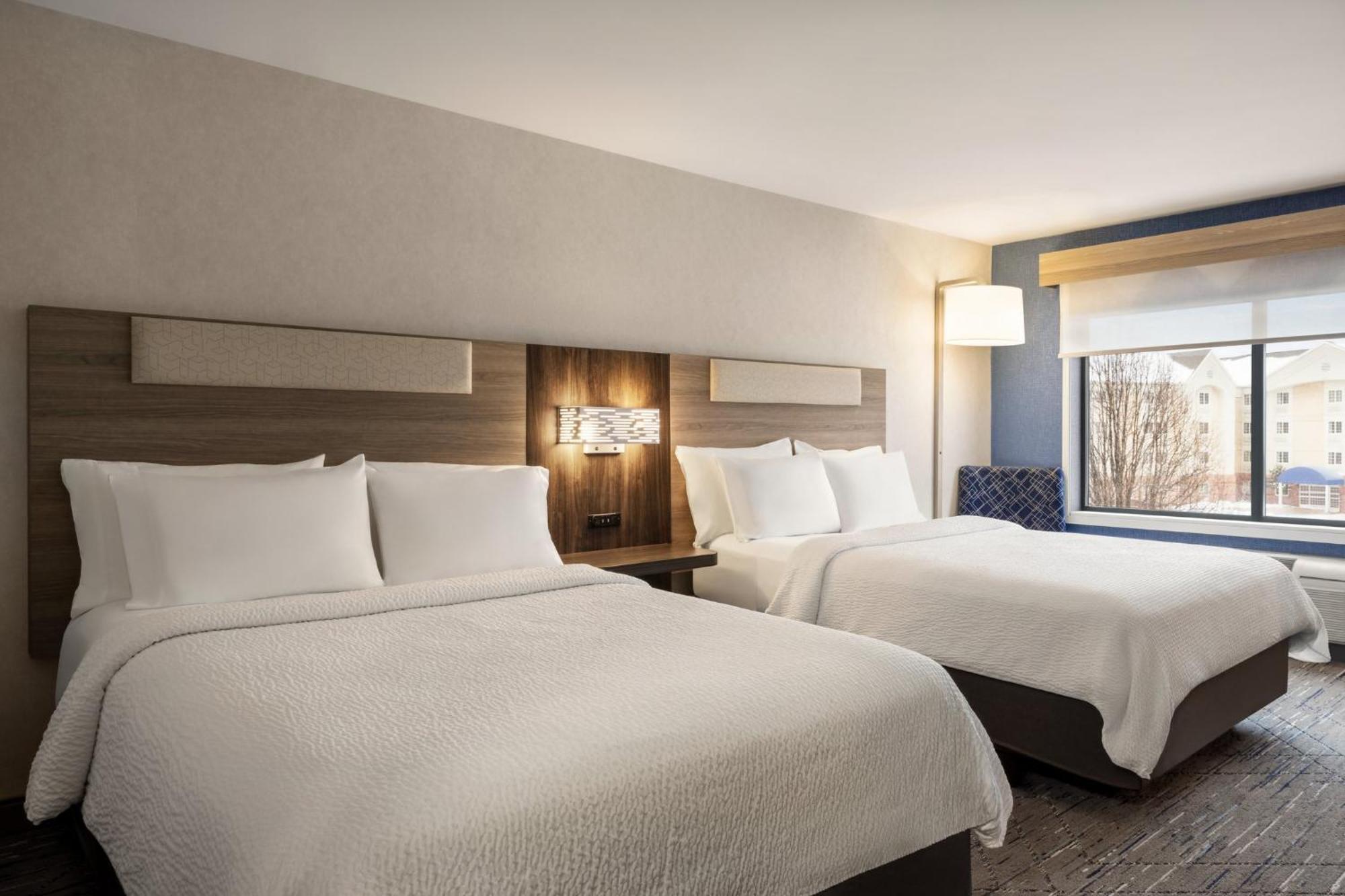 Holiday Inn Express Syracuse Airport By Ihg North Syracuse Eksteriør billede